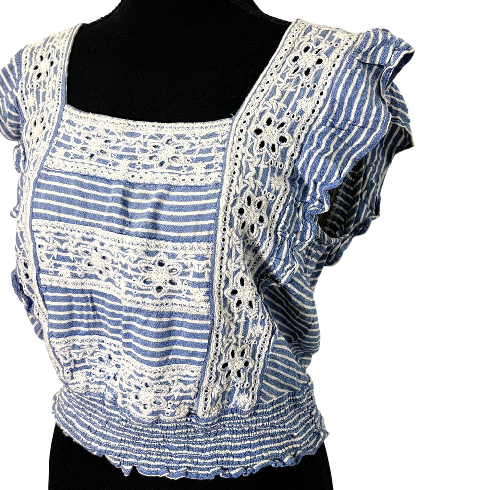 American Eagle Striped Eyelet Crop Top Medium Cottage Coastal Euro Summer Boho - Picture 2 of 11